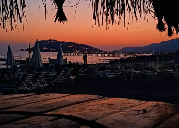 Semt Luna Готель 2*