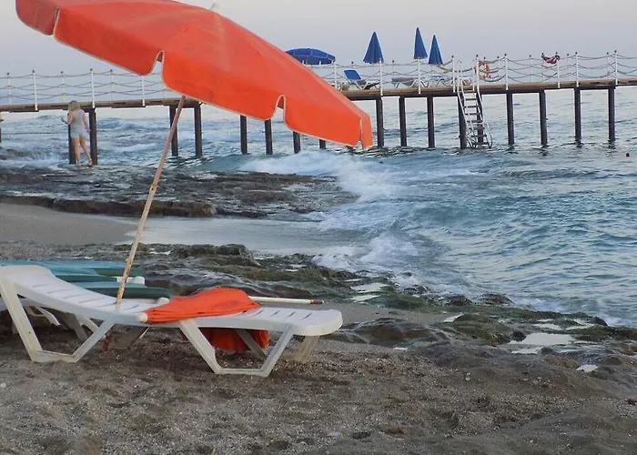 Semt Luna Готель