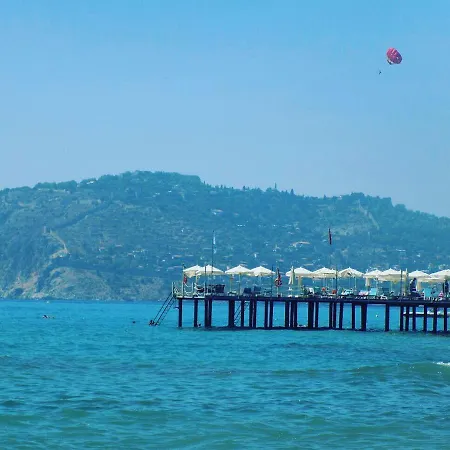 Semt Luna Отель 2*