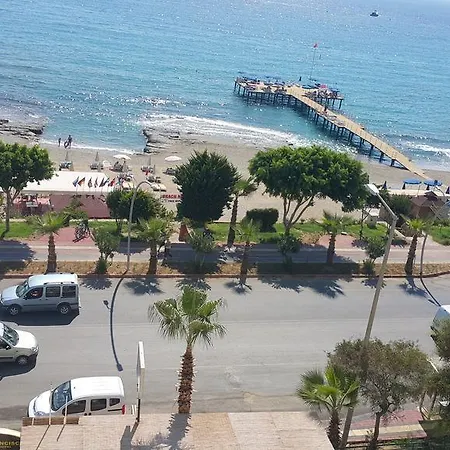 Semt Luna 2* אלאניה