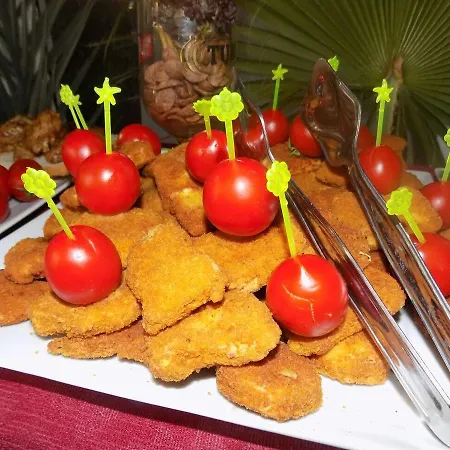 Semt Luna אלאניה