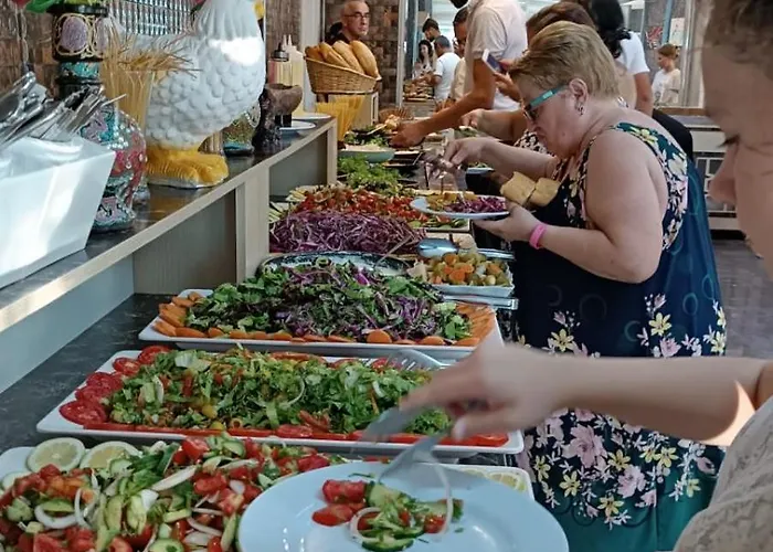 Отель Semt Luna